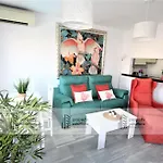 Carihuela Playa - 2ª Linea De Playa - Piscina - Parking Gratis Торремолінос